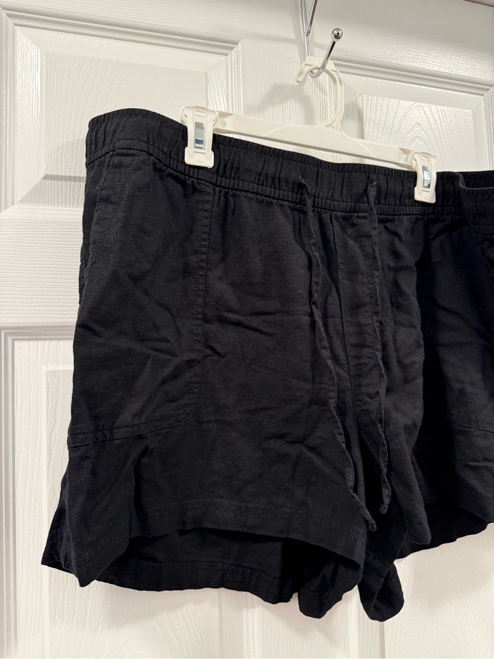 GAP pull on Black Drawstring Casual linen Shorts size XXL